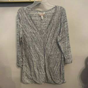 Jessica Simpson Nursing Black & Grey Nursing Blouse 3/4 Length Rolled Sleeves M